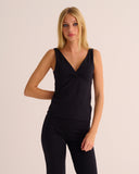 Mamu smooth cotton hi-stretch top that flatters the figure. 