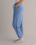 Mamu 100% cashmere joggers with a relaxed and comfortable fit. 